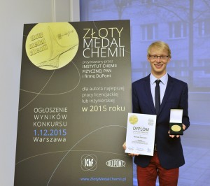 Michał. Szawczyk. Złoty medal chemii