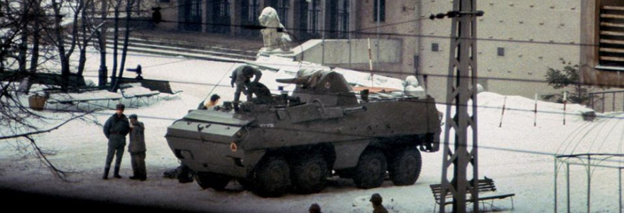 Chris Niedenthal, Warszawa, grudzień 1981. Pierwsze dni stanu wojennego.