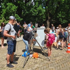 Obserwacje częściowego zaćmienia Słońca w OA UW. Fot. E. Zegler-Poleska.