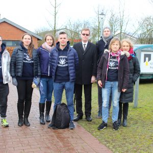 Zdjęcie studentów z Instytutu Germanistyki Wydziału Neofilologii UW