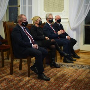 Rektorzy UW, UAM, UJ i KUL podczas Areopagu Uniwersytetów na UW.
