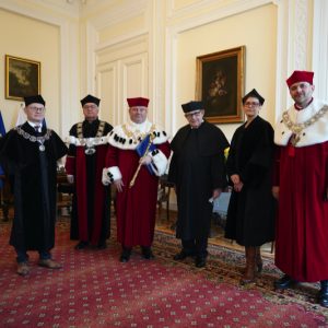 Uroczystość nadania tytułu doktora honoris causa UW prof. Andrzejowi Koźmińskiemu.