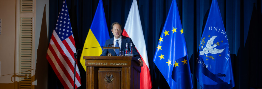 Mark F. Brzezinski, ambasador Stanów Zjednoczonych, z wykładem na UW. Fot. M. Kaźmierczak/UW