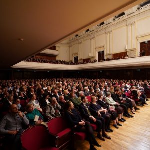 Koncert Galowy w Filharmonii Narodowej z okazji Jubileuszu 100-lecia Chóru Akademickiego UW. Fot. Mirosław Kaźmierczak/UW