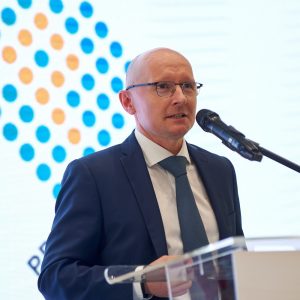 Dr Adam Manikowski, laureat wyróżnienia specjalnego w ramach VI edycji konkursu „Przedsiębiorca Roku Uniwersytetu Warszawskiego”. Fot. Mirosław Kaźmierczak/UW