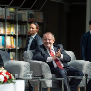 Wizyta prezydenta Korei Południowej w Bibliotece Uniwersyteckiej. Fot. Mirosław Kaźmierczak / UW