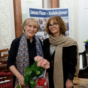 Prof. Elżbieta Wichrowska, dyrektorka Centrum Badań nad Kulturą Warszawy UW z Ireną Santor. Fot. Mirosław Kaźmierczak/UW