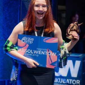 Karolina Kozieradzki, laureatka Nagrody Absolwentów w XI edycji BraveCampu. Fot. Jarosław Rybusiński/UW