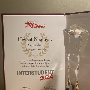 Heybat Naghiyev, student UW, został wybrany najlepszym studentem zagranicznym w Polsce w 2024 roku w konkursie Interstudent. Fot. UW