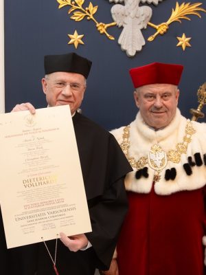 Uroczystość nadania tytułu doktora honoris causa Uniwersytetu Warszawskiego prof. Dieterowi Vollhardtowi.
