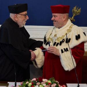 Uroczystość nadania tytułu doktora honoris causa Uniwersytetu Warszawskiego prof. F. Englertowi. Fot. Krystian Szczęsny/UW