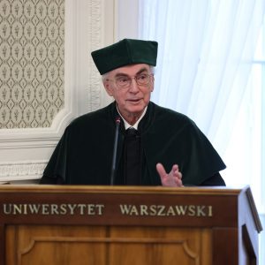 Uroczystość nadania tytułu doktora honoris causa Uniwersytetu Warszawskiego prof. F. Englertowi. Fot. Krystian Szczęsny/UW