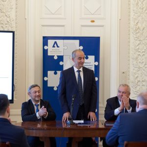 Inauguracja grantu ERC. Polsko-uzbecka umowa dotycząca powstania laboratorium. Fot. Mirosław Kaźmierczak/UW