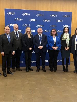 Rektorzy uczelni członkowskich 4EU+. Źródło: BMPB UW