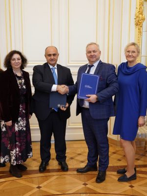 Wizyta delegacji Bakijskiego Uniwersytetu Słowiańskiego. Fot. Mirosław Kaźmierczak/UW