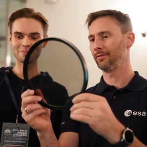 Finał trasy „IGNIS” z dr. inż. Sławoszem Uznańskim-Wiśniewskim na UW. Fot. UW.