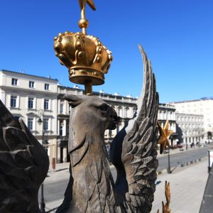 Renowacja orła z Bramy Głównej UW