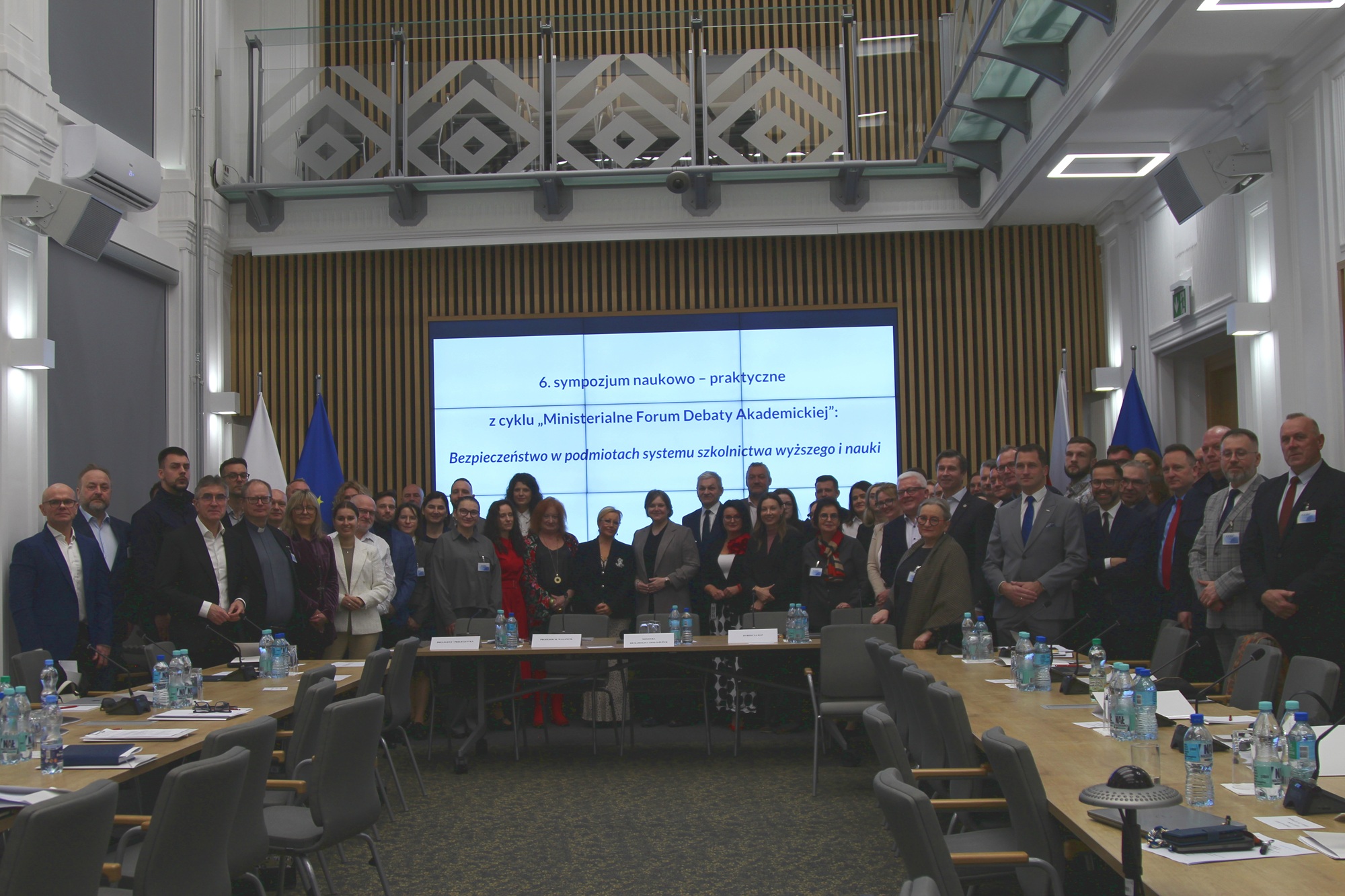 O bezpieczeństwie na polskich uczelniach