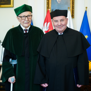 Odnowienie doktoratu prof. Jacka Lipkowskiego. Fot. Mirosław Kaźmierczak/UW