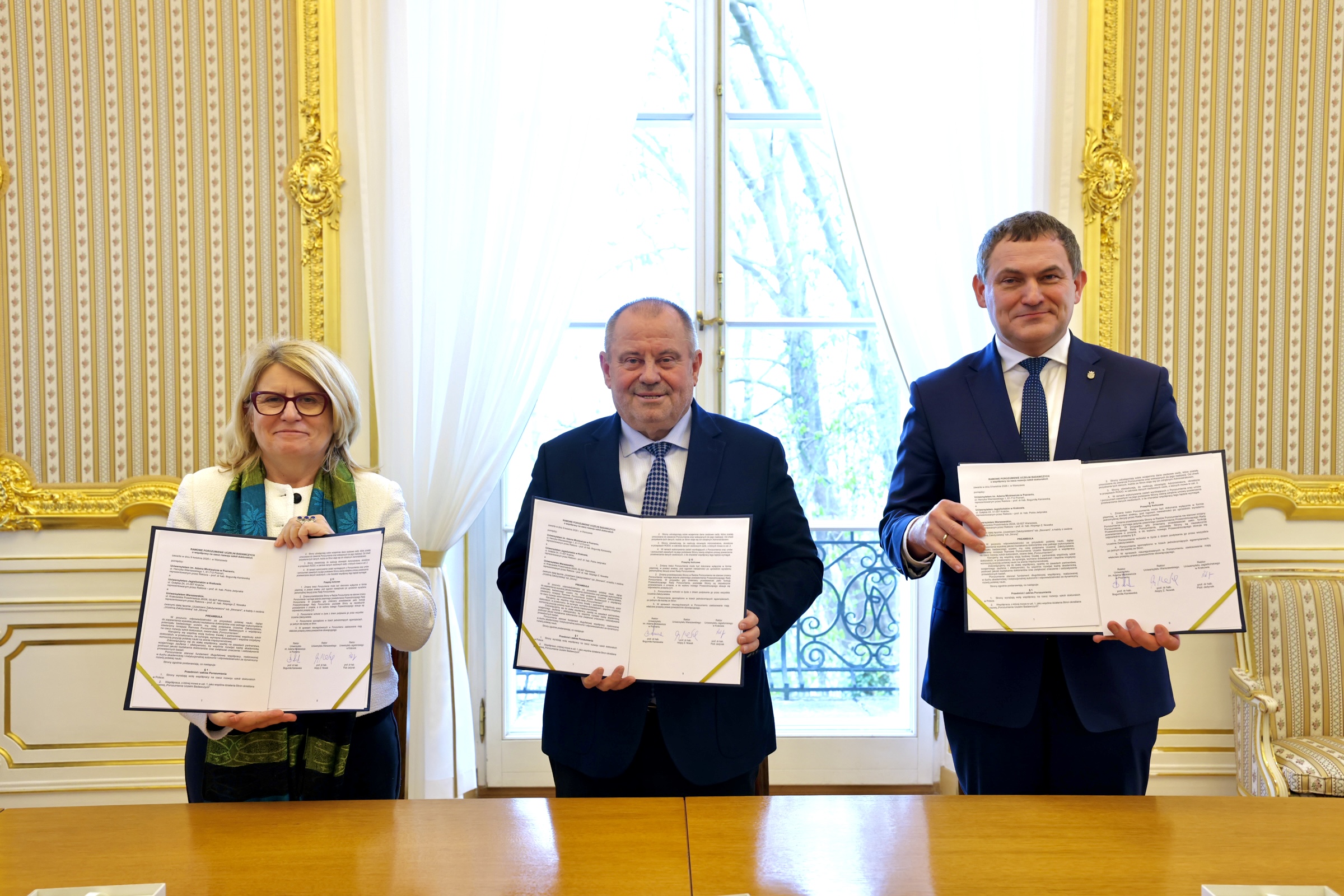 Współpraca na rzecz rozwoju szkół doktorskich