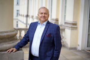 Prof. Sambor Grucza, prorektor UW ds. współpracy i spraw pracowniczych, przewodniczący Komitetu Sterującego ds. wdrożenia Europejskiej Karty Naukowca i Kodeksu Postępowania przy rekrutacji pracowników naukowych. Fot. Mirosław Kaźmierczak/UW