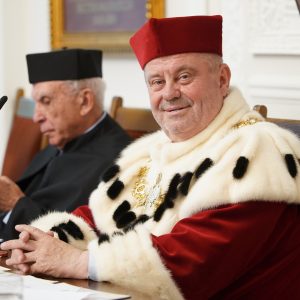 Uroczystość nadania tytułu doktora honoris causa UW prof. Adamowi D. Rotfeldowi. Fot. Mirosław Kaźmierczak/UW