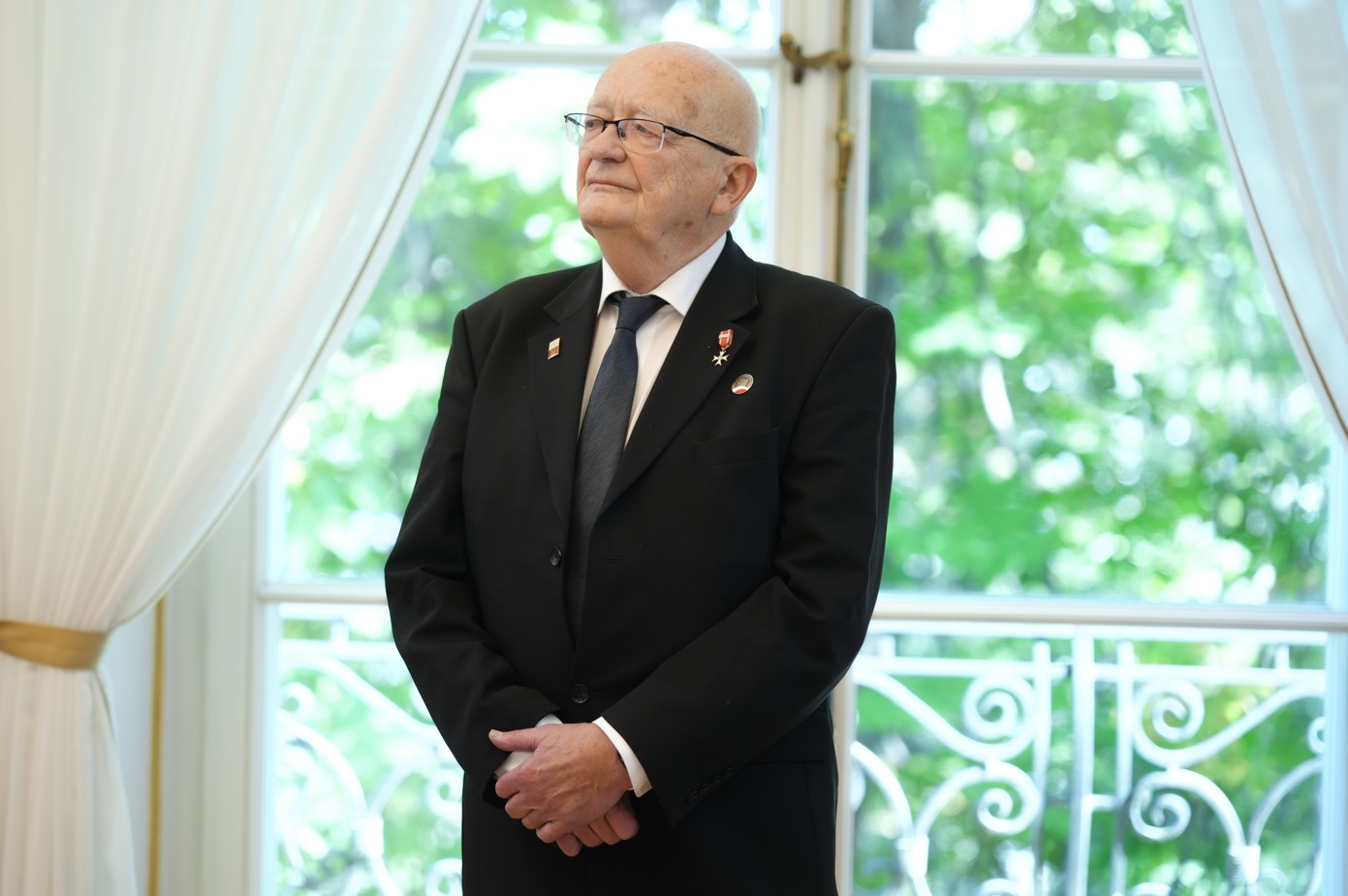 Medal UW dla dr. Tomasza Krawczyka