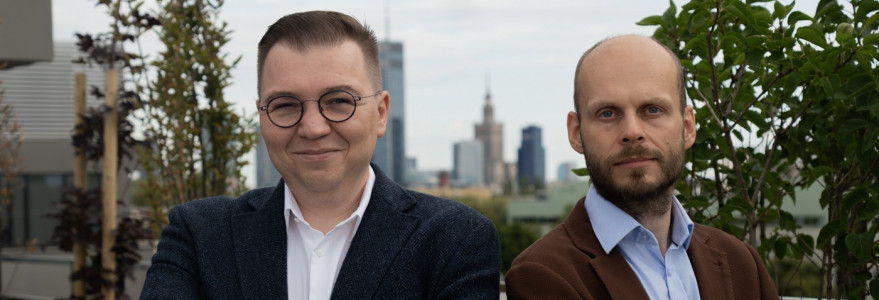 Od lewej: prof. Michał Tomza i dr Marcin Gronowski. Fot. Patrycja Chuchała