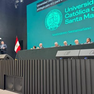 Wizyta delegacji z UW w UCSM w Peru. Źródło: UCSM