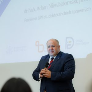 Dobry początek na UW